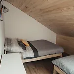 Tree&water Nad Jeziorem Апартаменты Ublik